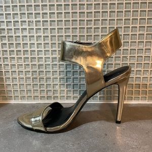 Gold Enzo Angiolini heel sandals size 8